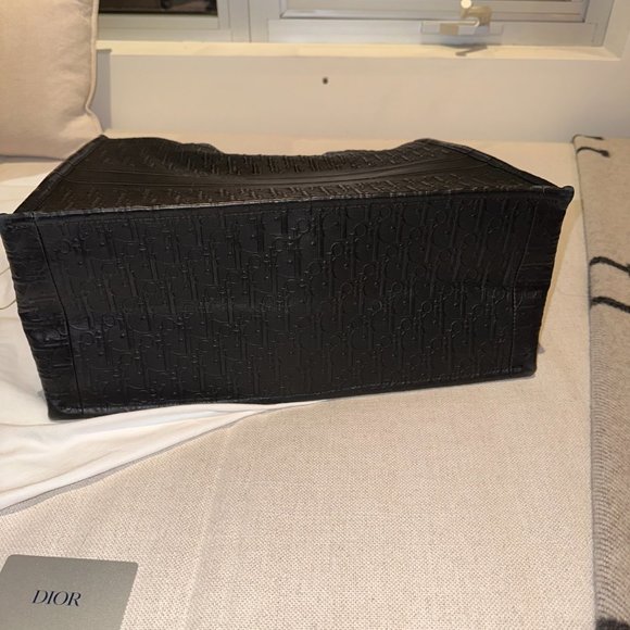 DIOR - LARGE DIOR BOOK TOTE - Picture 8 of 12